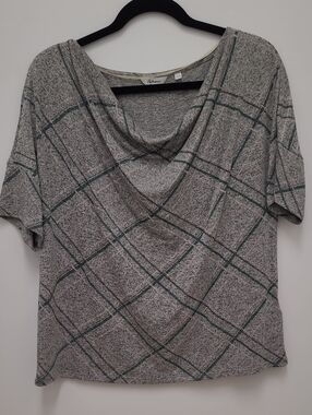 Reitmans Gray Heather Cowl Neck Short Sleeve Top